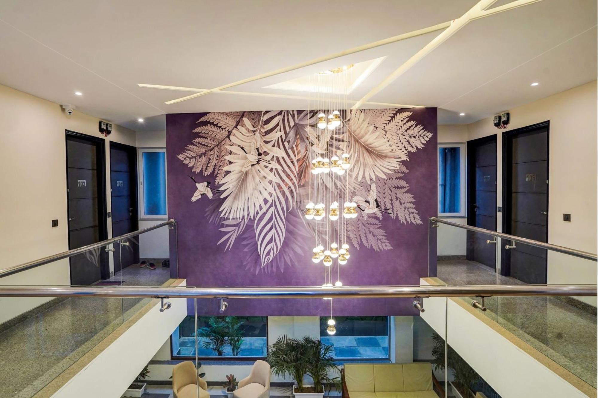 Hotel O Parkinn Ґурґаон Екстер'єр фото