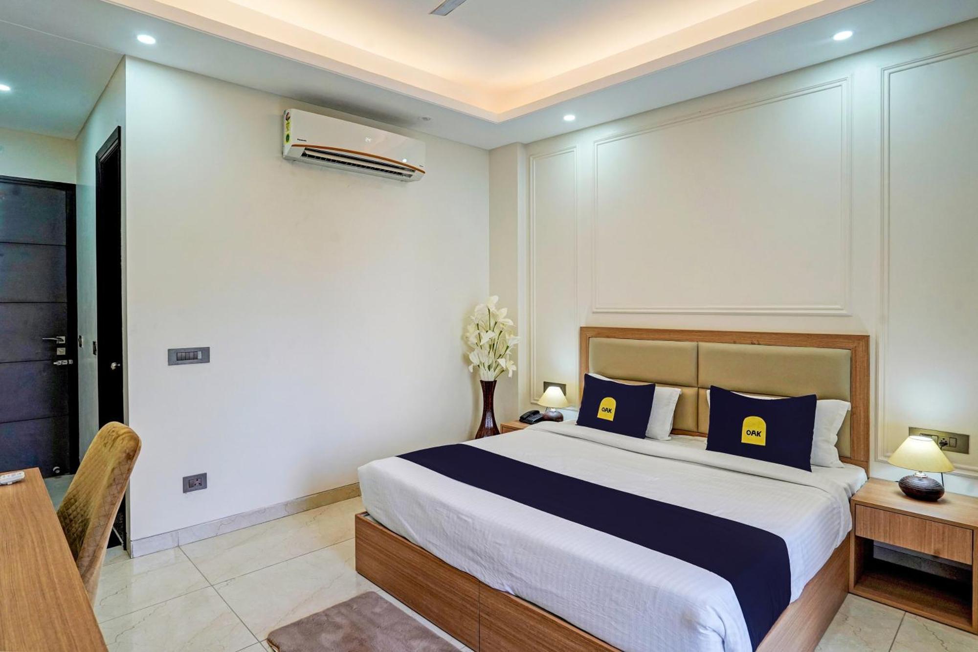 Hotel O Parkinn Ґурґаон Екстер'єр фото