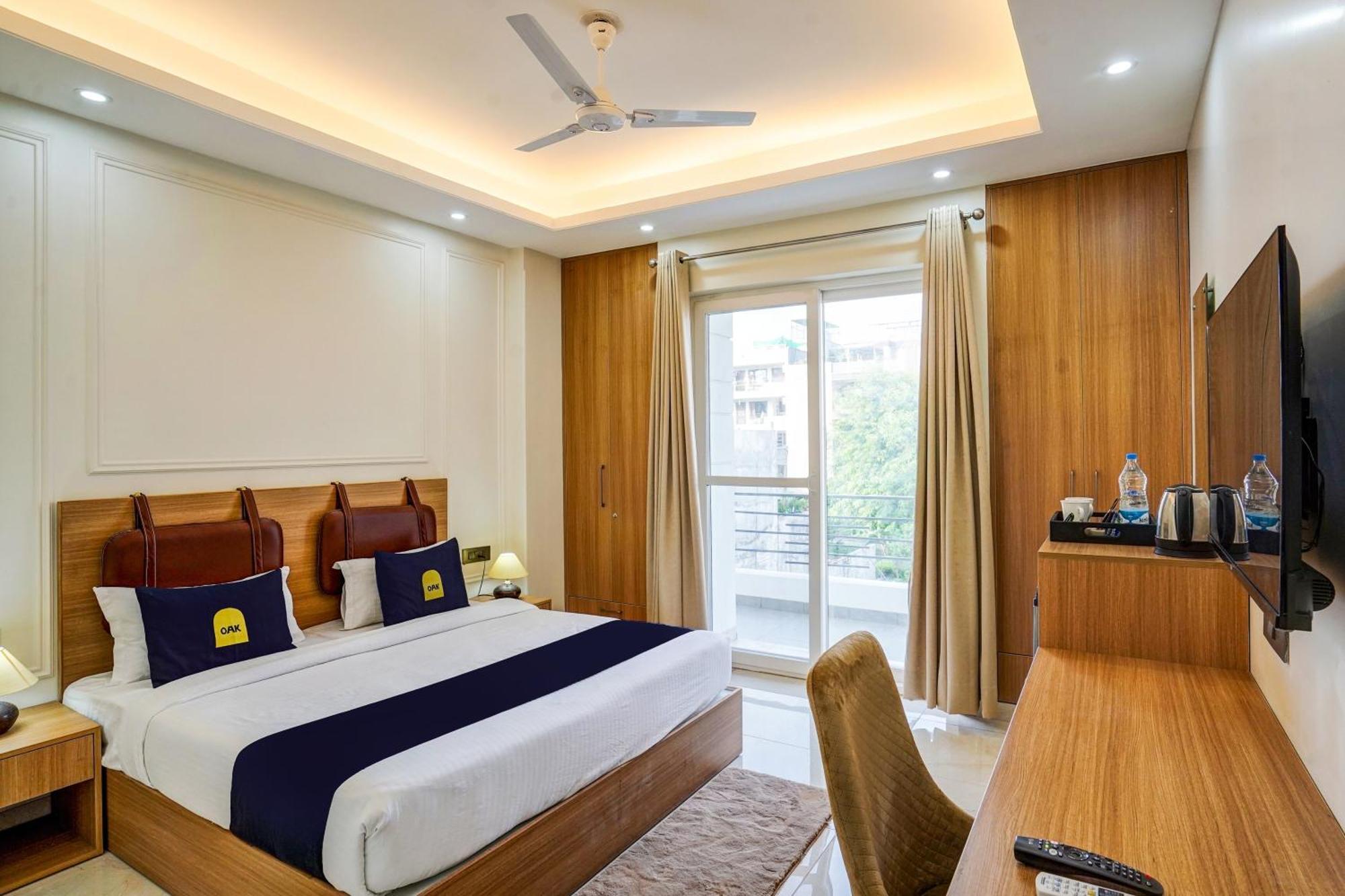 Hotel O Parkinn Ґурґаон Екстер'єр фото