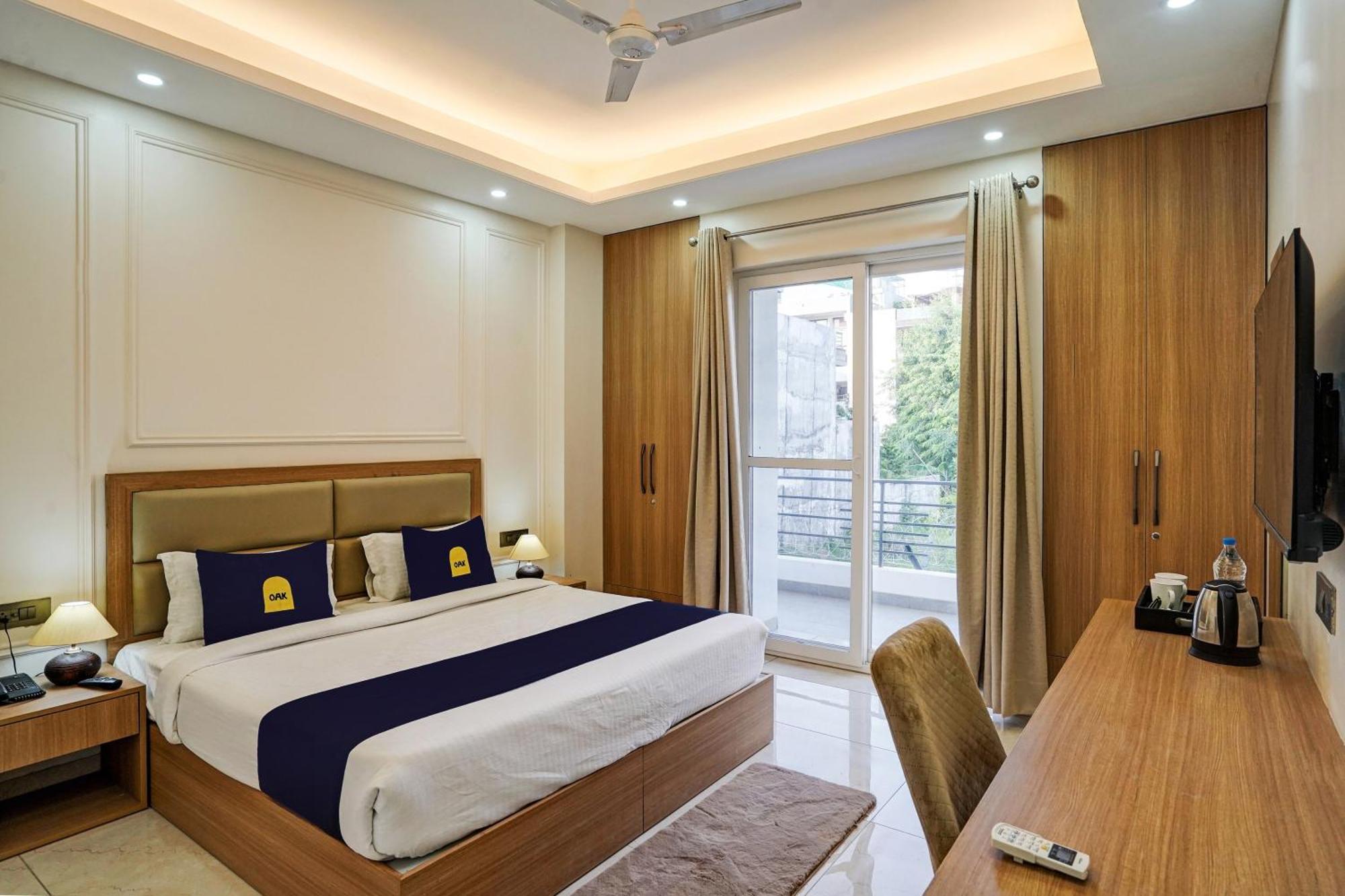Hotel O Parkinn Ґурґаон Екстер'єр фото